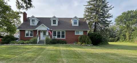 7566 Marine City Highway, Casco, MI 48064