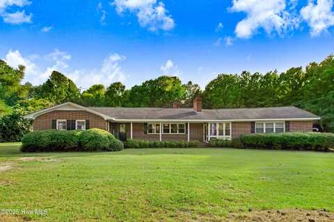 305 Washington Street NW, Pikeville, NC 27863