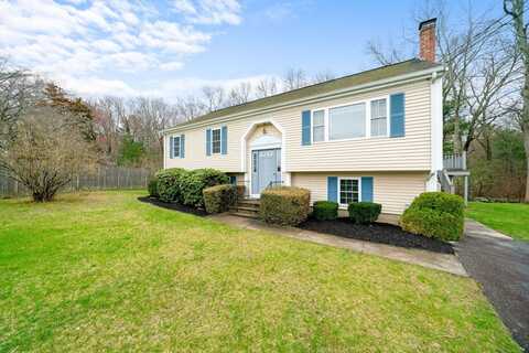 70 Cortland Place, Taunton, MA 02780