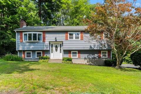 58 Beach St, Millbury, MA 01527