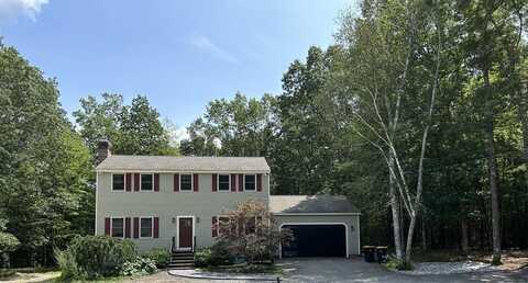 87 West St, Westford, MA 01886
