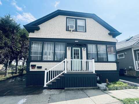 238 Harwich St, New Bedford, MA 02745