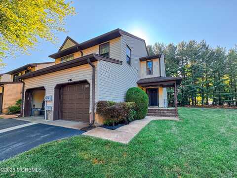 438 Oak Knoll Drive, Manalapan, NJ 07726