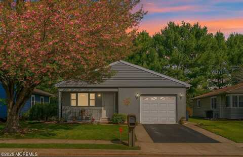 227 Torrey Pines Drive, Toms River, NJ 08757