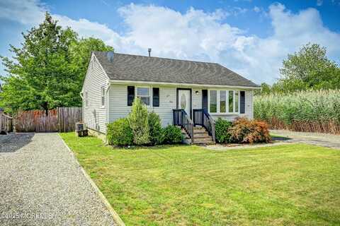 814 Bay Boulevard, Bayville, NJ 08721