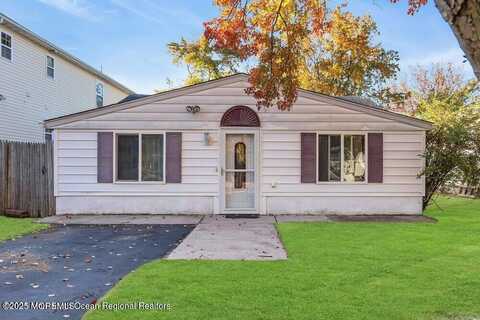 512 Parkside Avenue, Toms River, NJ 08753