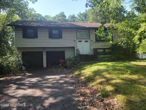 5 New Castle Court, Jackson, NJ 08527