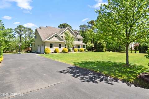 4 Hummingbird Court, Howell, NJ 07731