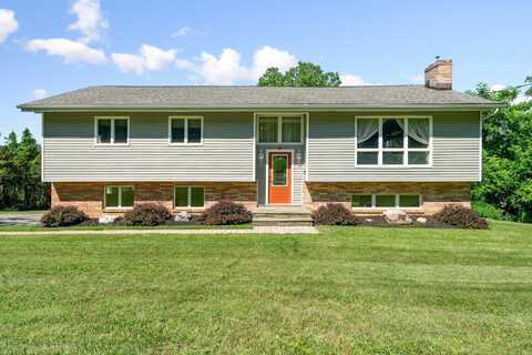 29 Cedar Lane, Poughquag, NY 12570
