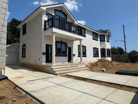 150-33 Hawtree Street, Ozone Park, NY 11417