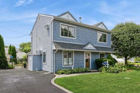 14 Cobble Lane, Levittown, NY 11756