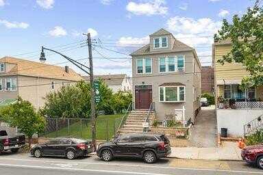 930 Morris Park Avenue, Bronx, NY 10462