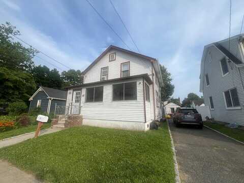 67 Notre Dame Avenue, Hicksville, NY 11801