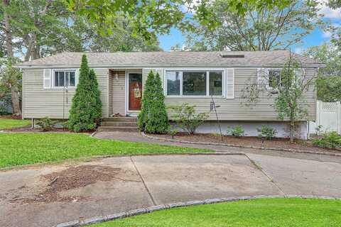 172 Horseblock Road, Centereach, NY 11720