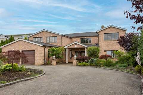 53 Clearwater Avenue, Massapequa, NY 11758