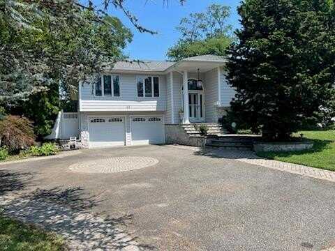 33 Pittoni Drive, Commack, NY 11725