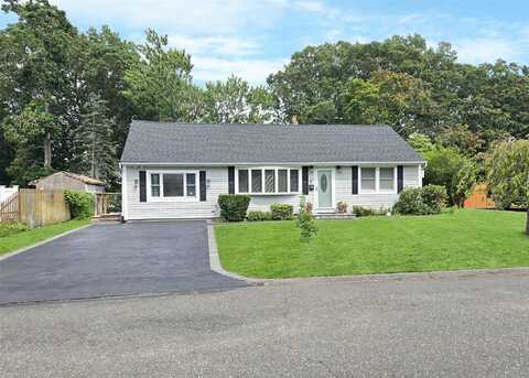158 Noel Drive, Centereach, NY 11720