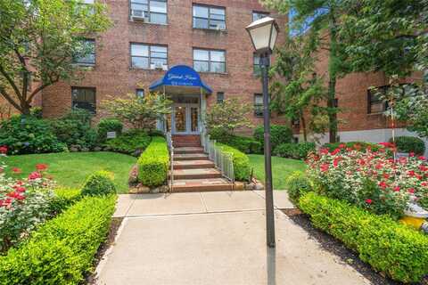 90 Schenck Avenue, Great Neck Plaza, NY 11021