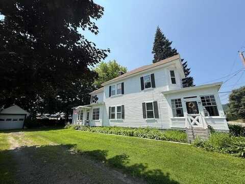 14 Central Street, Winthrop, ME 04364