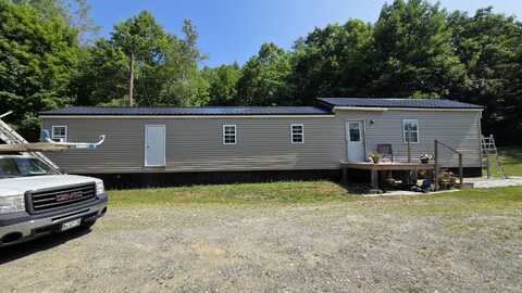 7 Mccutcheon Road, Clifton, ME 04428