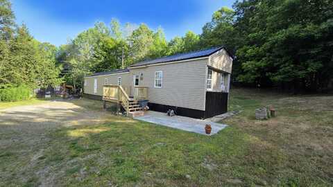 7 Mccutcheon Road, Clifton, ME 04428