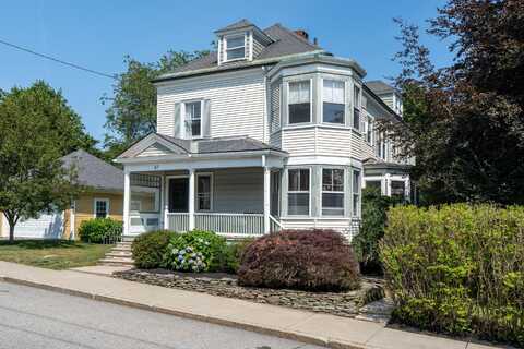 67 Beacon Street, Portland, ME 04103