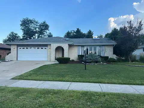 8841 Briarwood Lane, Orland Park, IL 60462