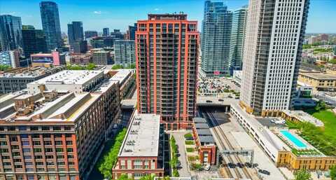324 N Jefferson Street, Chicago, IL 60661