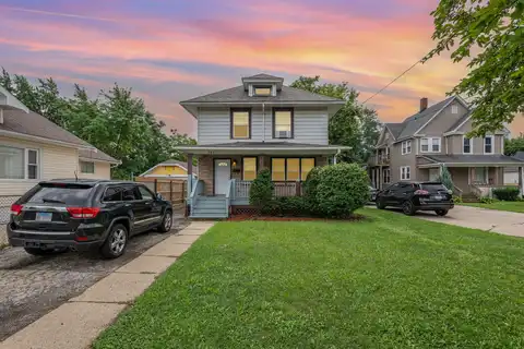 933 Claim Street, Aurora, IL 60505