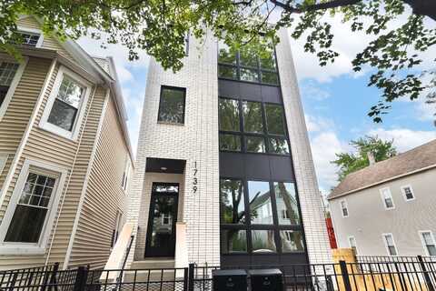 1739 N Whipple Street, Chicago, IL 60647