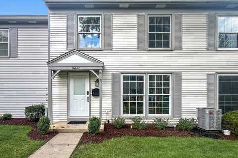 1661 Farragut Court, Wheaton, IL 60189