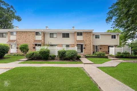882 White Oak Lane, University Park, IL 60484