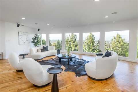 3828 Alomar Drive, Sherman Oaks, CA 91423