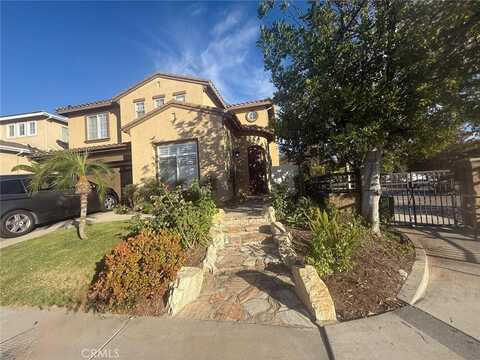 8200 E Brookdale Lane, Anaheim, CA 92807