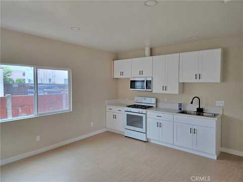 6010 Kansas, Los Angeles, CA 90044