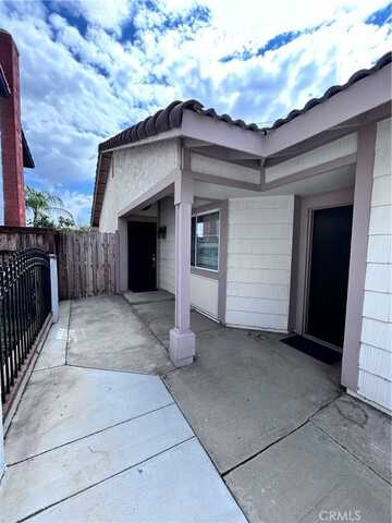 11824 Honey Hollow, Moreno Valley, CA 92557