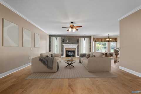 8510 Rolling Oaks Drive, Owens Cross Roads, AL 35763