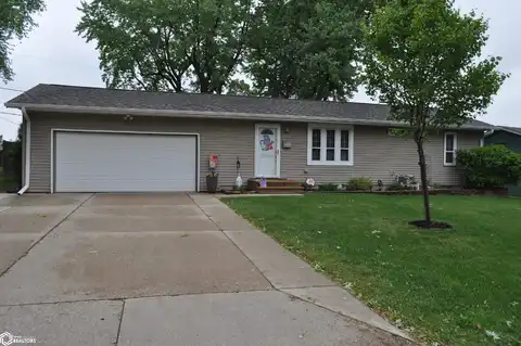 1137 Highridge Dr, Carroll, IA 51401