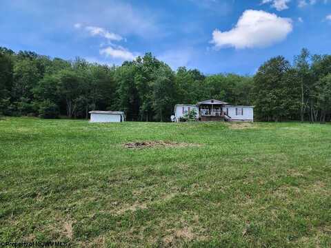 801 Stringtown Road, Belington, WV 26250