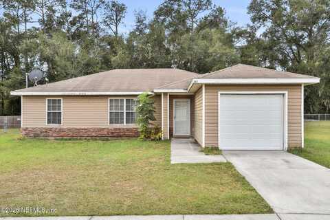 242 MANGO Drive, Palatka, FL 32177