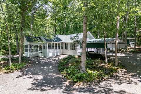 2874 Hickory Cove Lane, Hiawassee, GA 30546