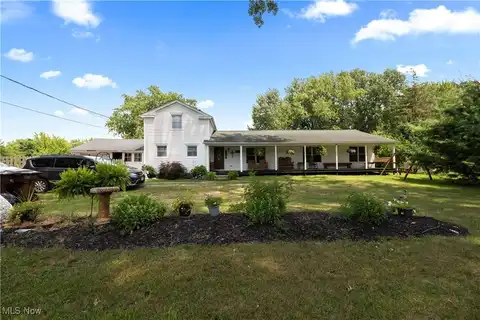 6635 Lake, Elyria, OH 44035