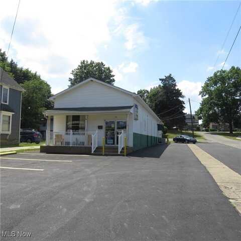 154 S Cleveland Avenue, Mogadore, OH 44260