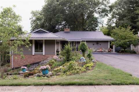 1476 Arthur Drive, Wooster, OH 44691