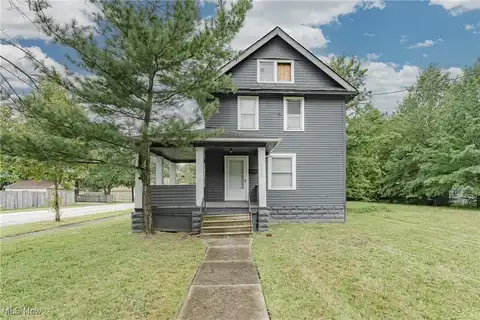 1318 E 188th Street, Cleveland, OH 44110