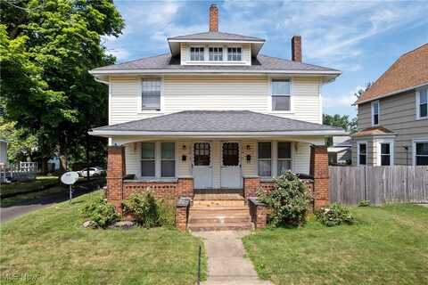 1814 Woodland Avenue NW, Canton, OH 44709