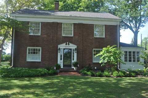 4427 Lake Road W, Ashtabula, OH 44004