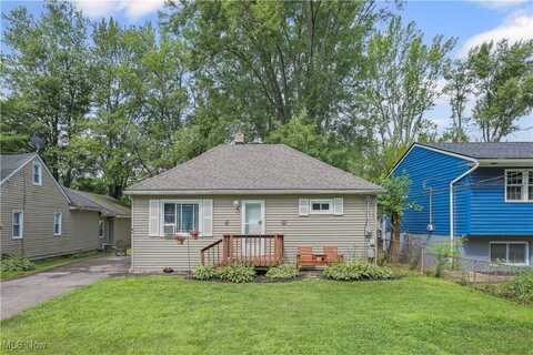 5492 Pleasant Street, North Ridgeville, OH 44039