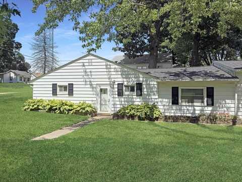 1602 East De Leon Street, Freeport, IL 61032