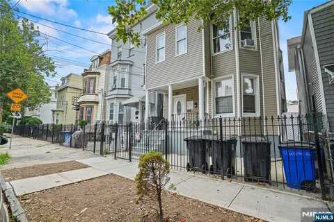 42 Wakeman Avenue, Newark, NJ 07104